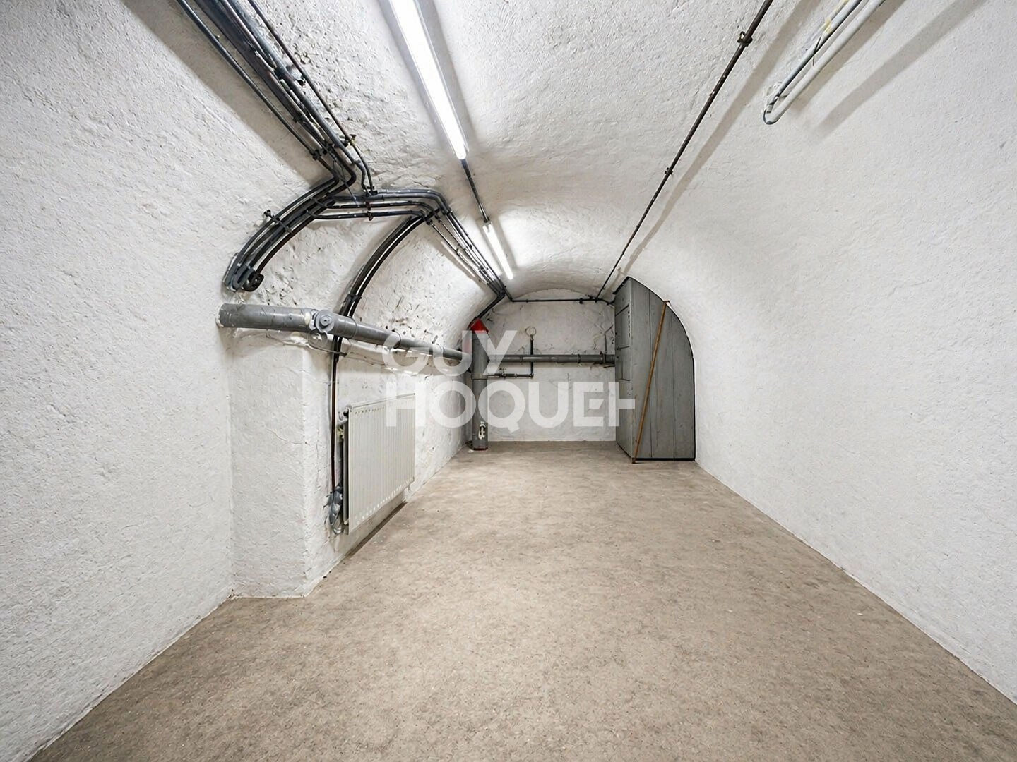 Espace commercial et habitation