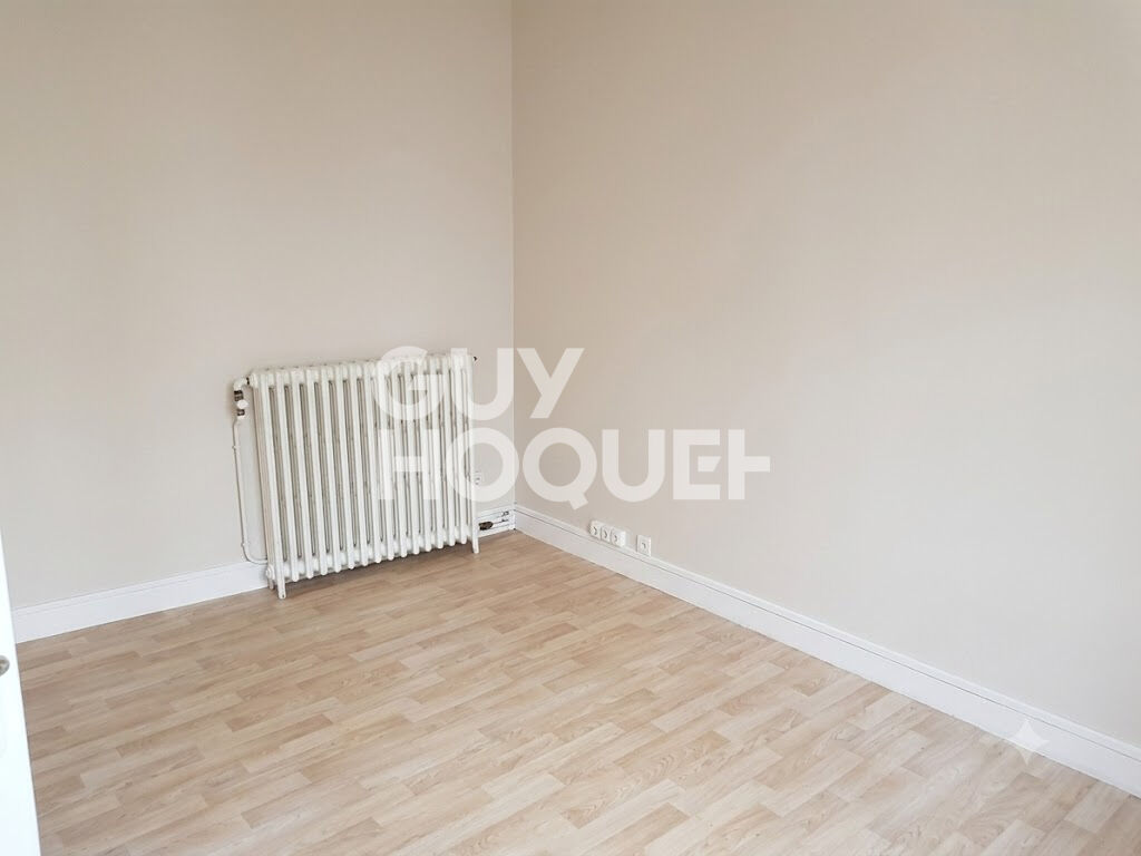 SPÉCIAL INVESTISSEUR : Appartement 2 pièces déjà loué à Ivry-La-Bataille