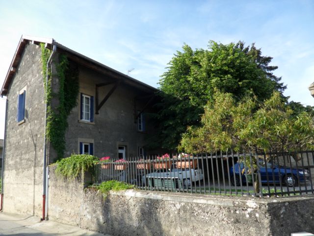 COLOMBIER SAUGNIEU