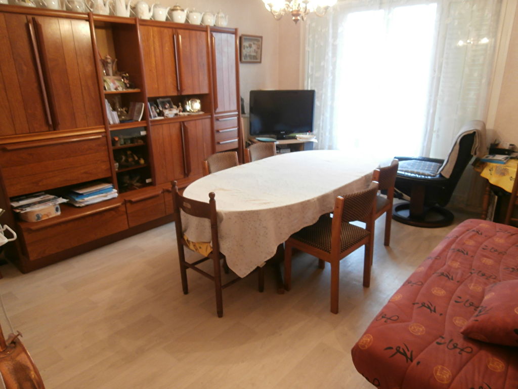 SAINT LAURENT DE MURE