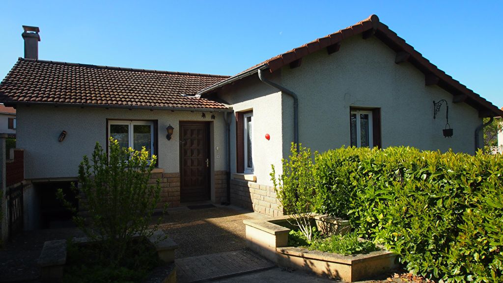 À vendre, maison d'environ 71 m², 3 pièces à Saint-Pierre-De-Chandieu (69780).