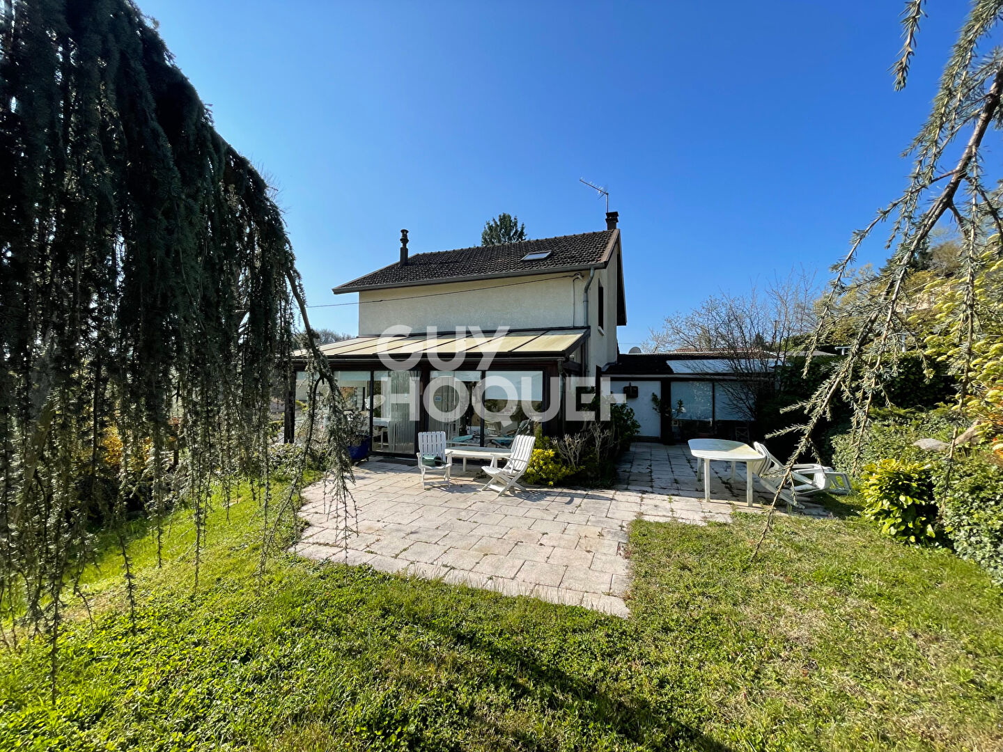 Maison GRENAY 5 Pièces, Terrain 1933 m², Piscine