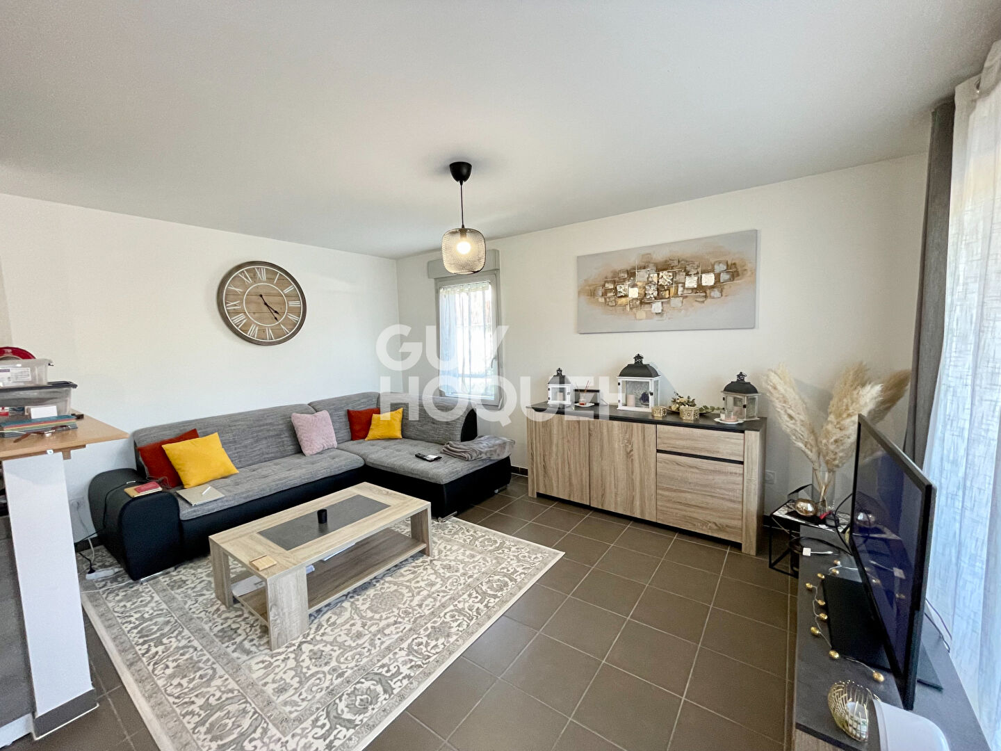 SAINT GENIS LAVAL : appartement T3 (63 m²) à vendre