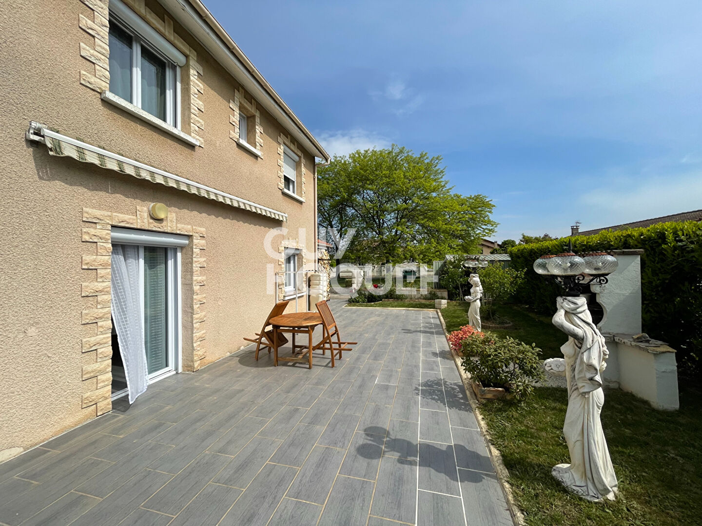 Guy Hoquet SAINT BONNET DE MURE | Agence immobilière à Saint-Bonnet-de