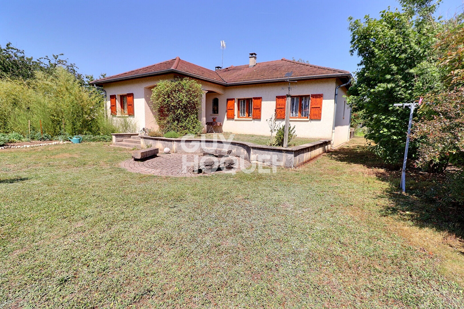 Vente : maison 5 pièces à SATOLAS ET BONCE