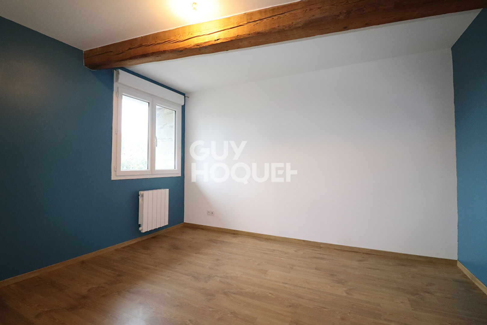 MAISON DE VILLE AVEC GARAGE DOUBLE