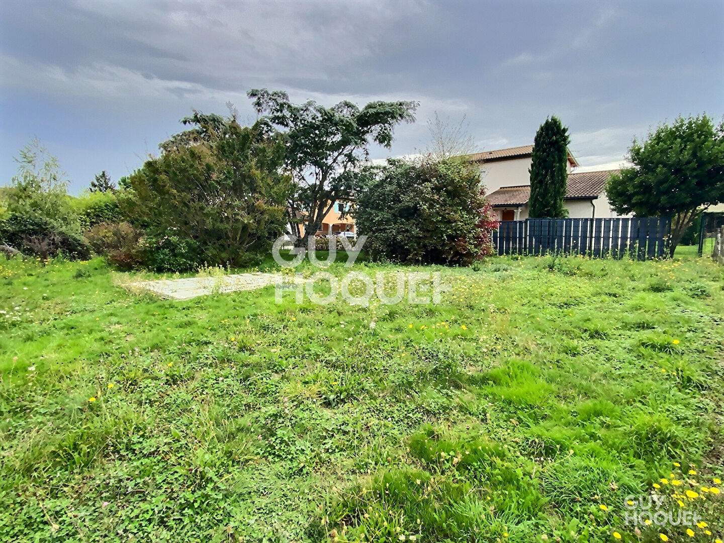 TERRAIN 500m² VIABILISE