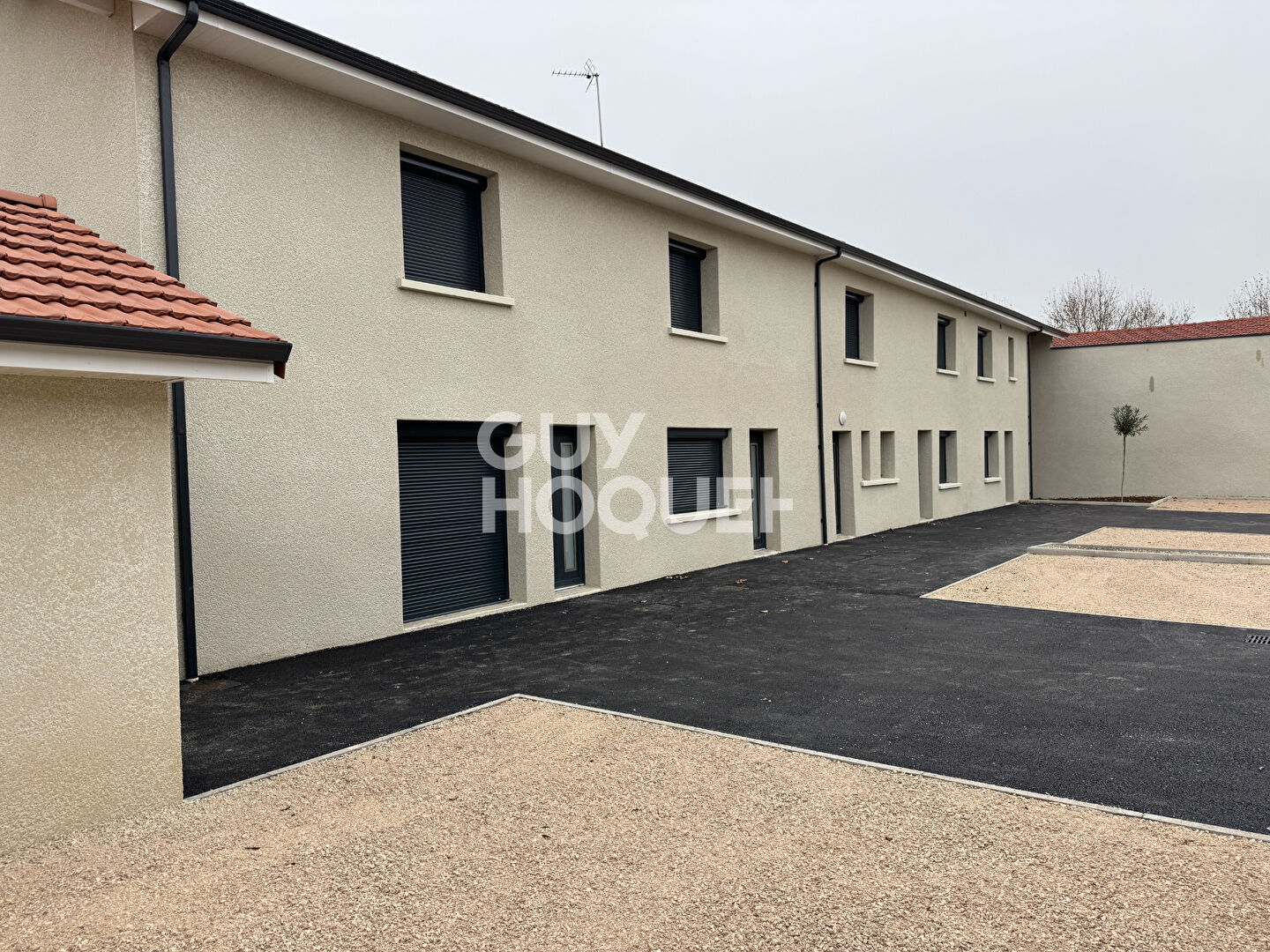 Maison  de ville Colombier Saugnieu