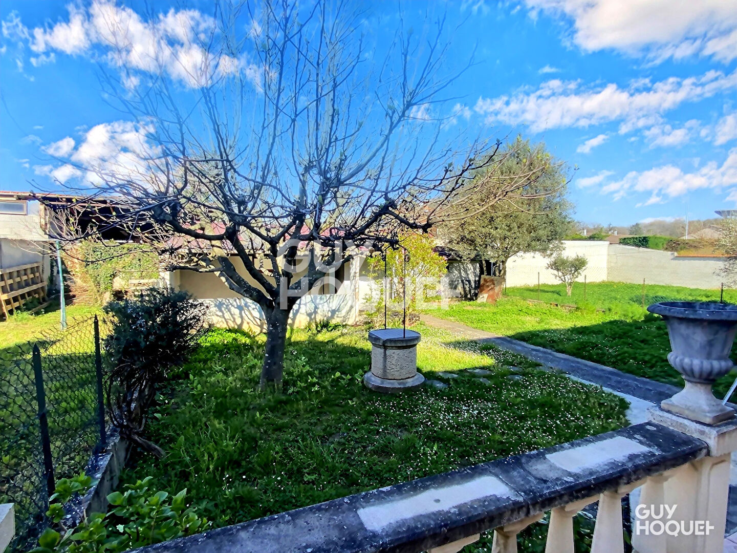 GRAND T3 EN REZ DE JARDIN