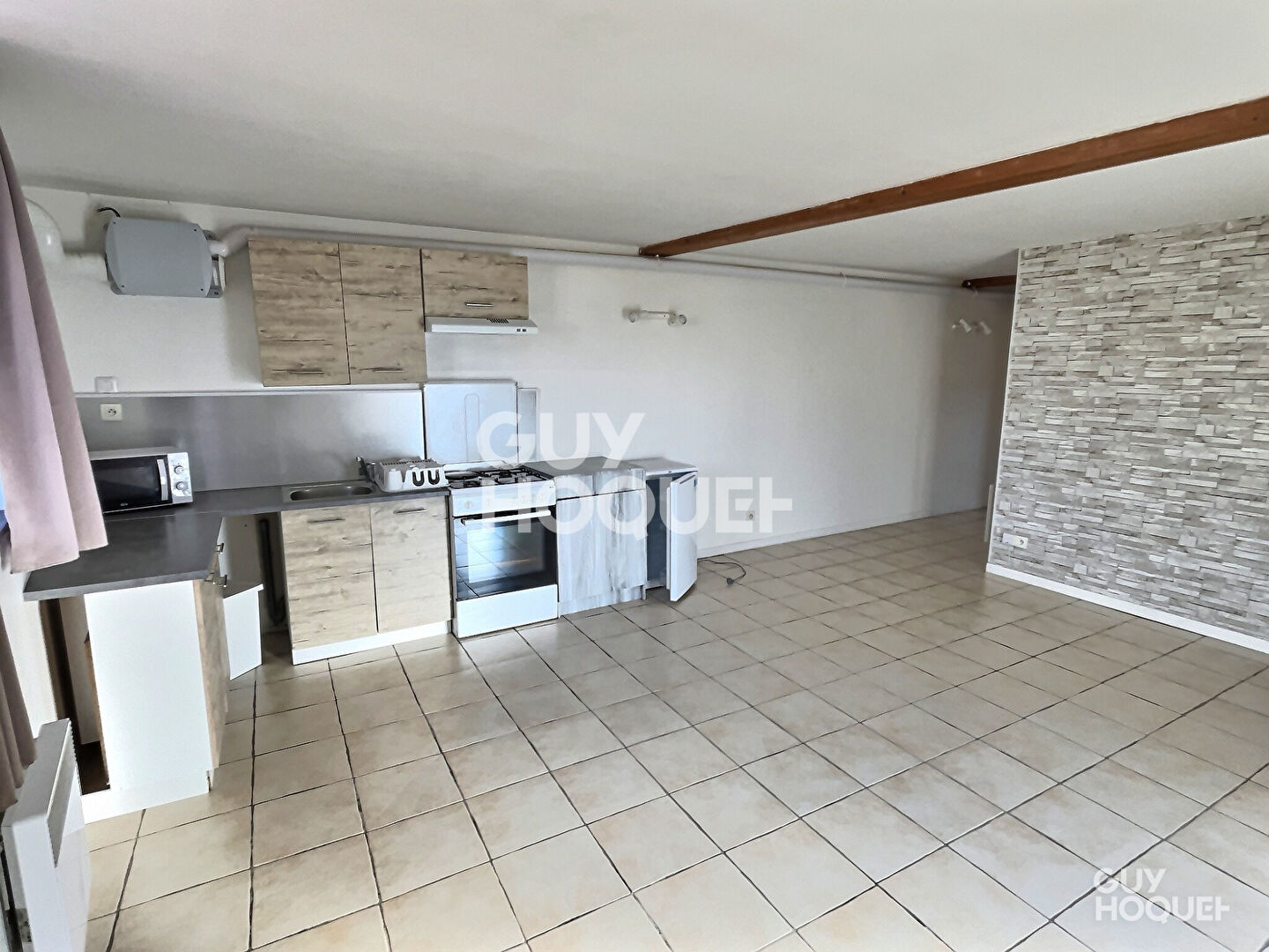 À vendre : Appartement lumineux de 2 pièces à Saint Bonnet de Mure
