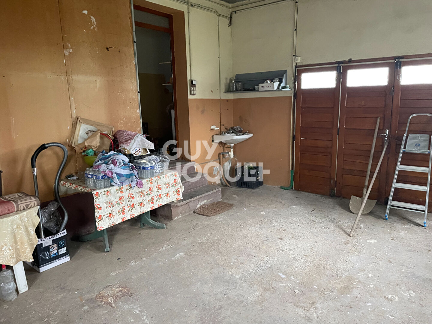 Maison  proche commodités - Travaux à prévoir, fort potentiel