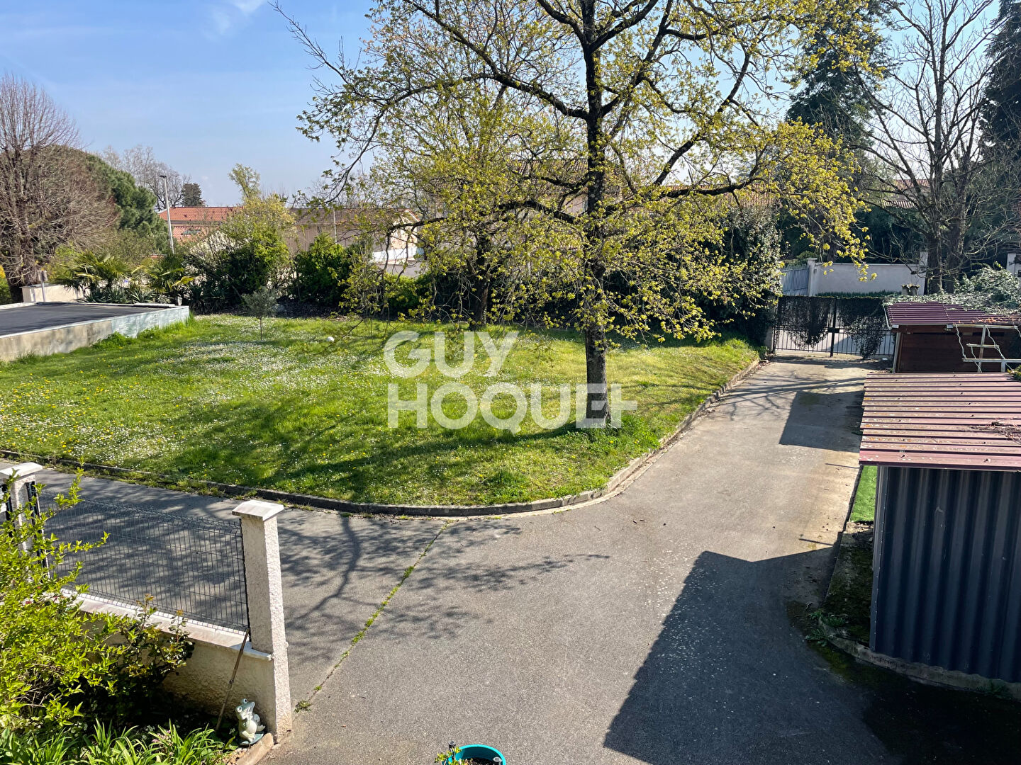 T4 AVEC GARAGE - Proche centre