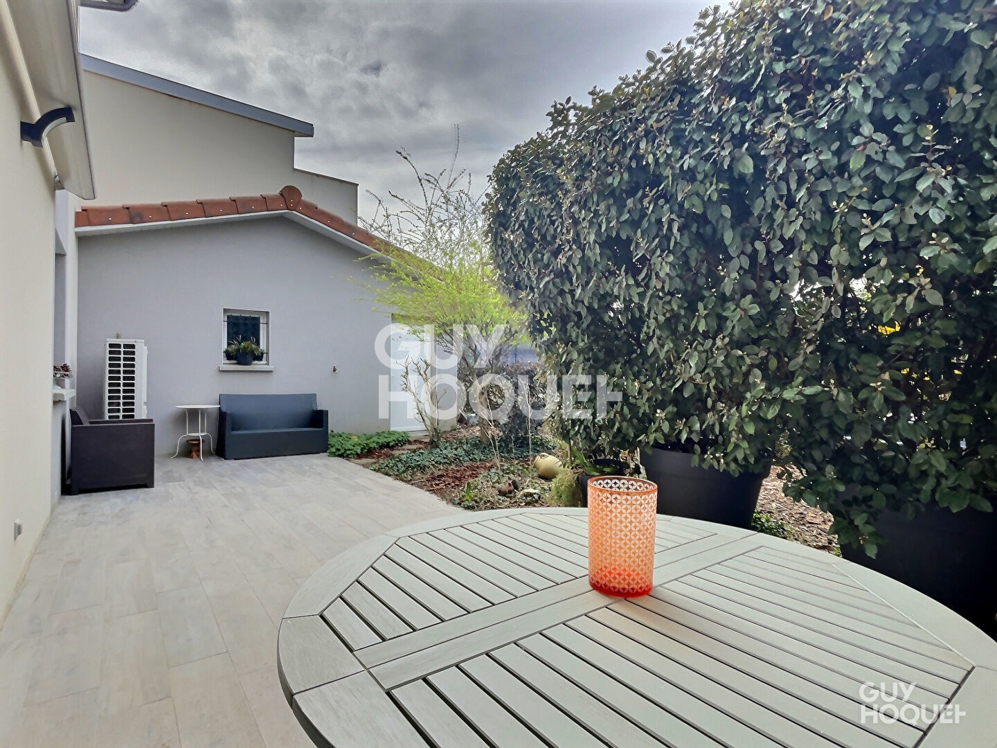 Maison récente 4 pièces à vendre à Saint Laurent de Mure - 375 000 