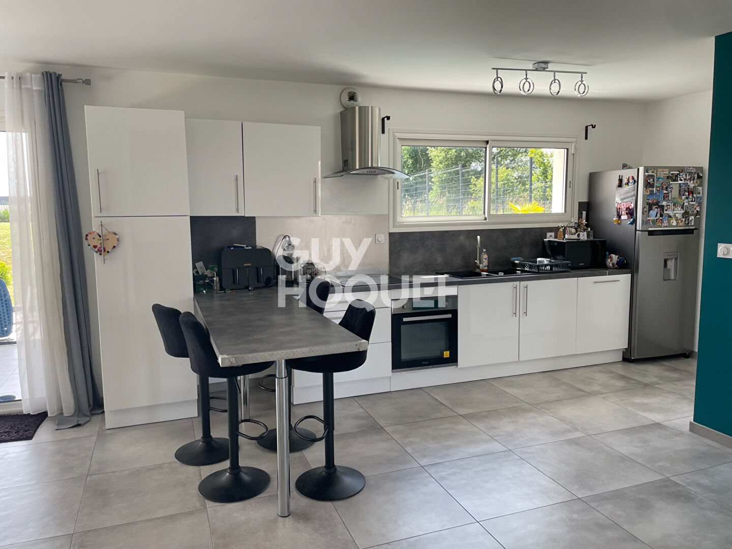Maison contemporaine 5 pièces à vendre à Saint Laurent de Mure - Réf 4724