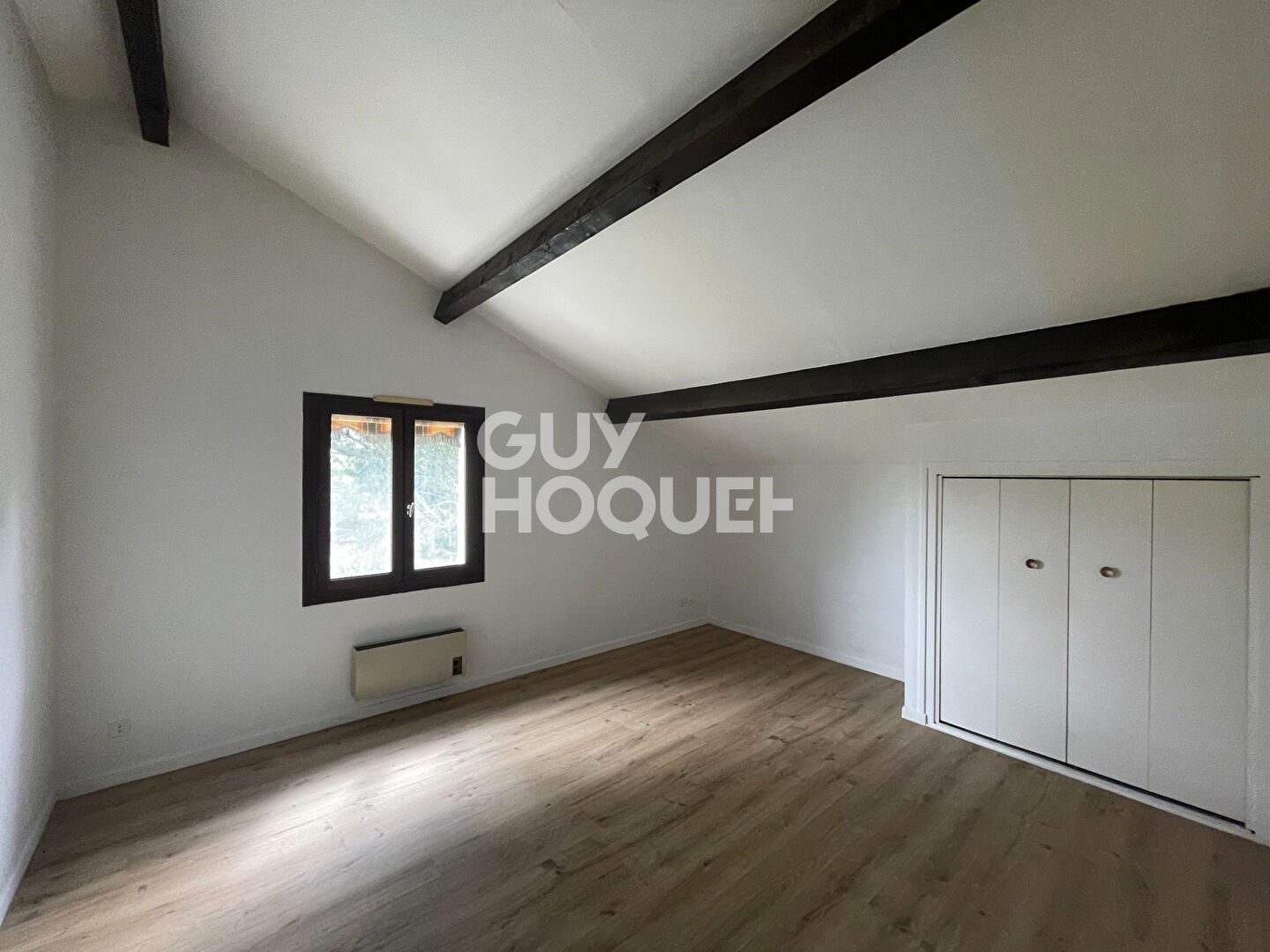 Maison hauteurs Saint Bonnet de Mure - 420 000 