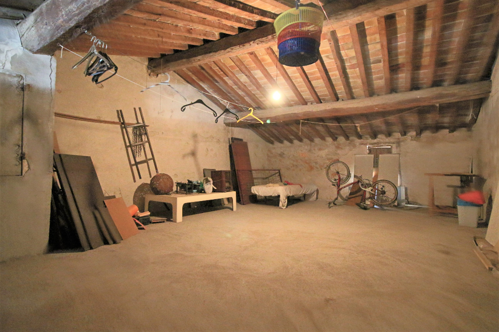 À vendre à SAINT HIPPOLYTE (66510), maison 5 pièces d'environ 76 m²