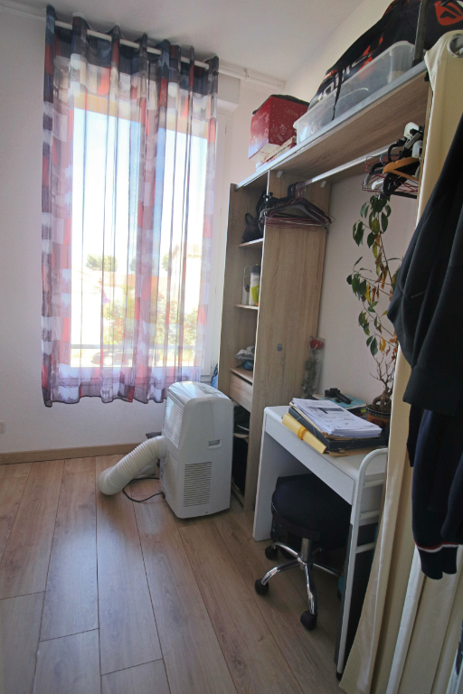 À louer : Appartement de 2 pièces à Elne, idéal pour les amateurs de soleil et de croissants !