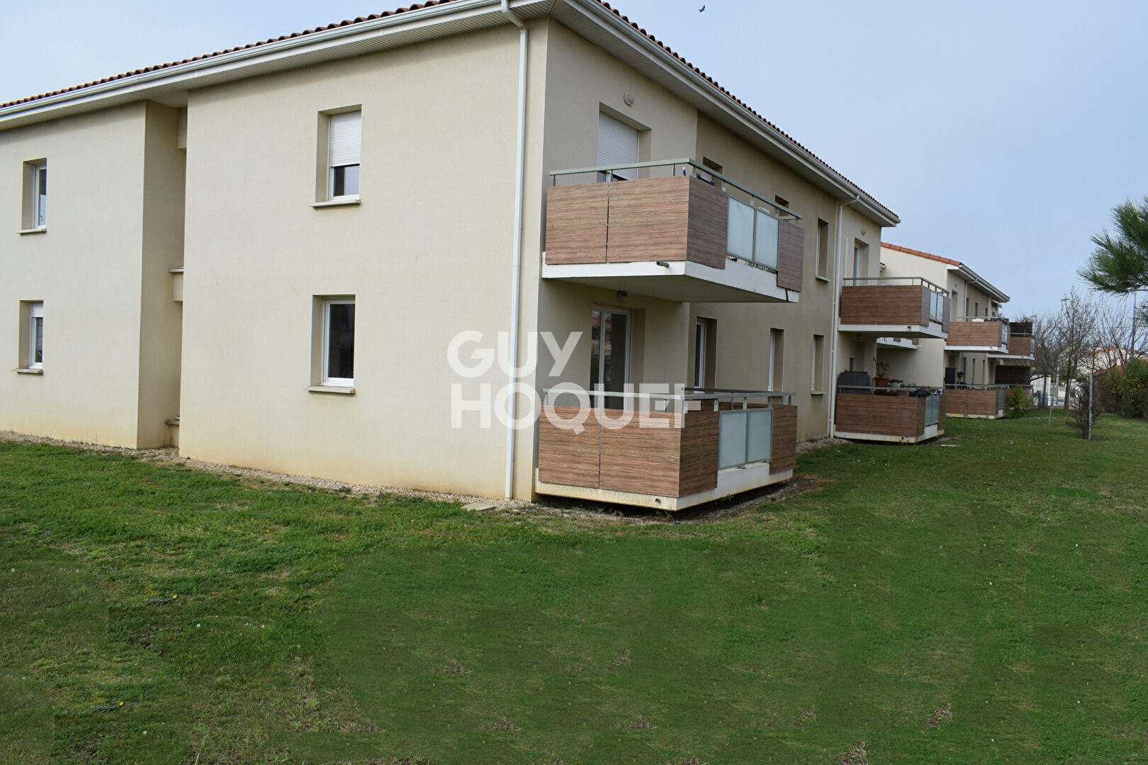 Vente d'un appartement T3 à SAINT LAURENT DE LA SALANQUE VENDU LOUE