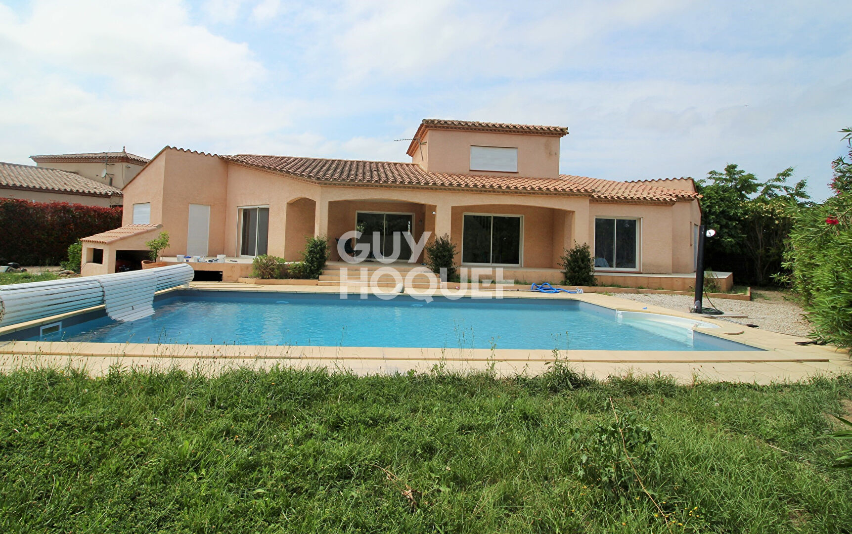 CLAIRA : maison T6 avec piscine (165 m²) à louer