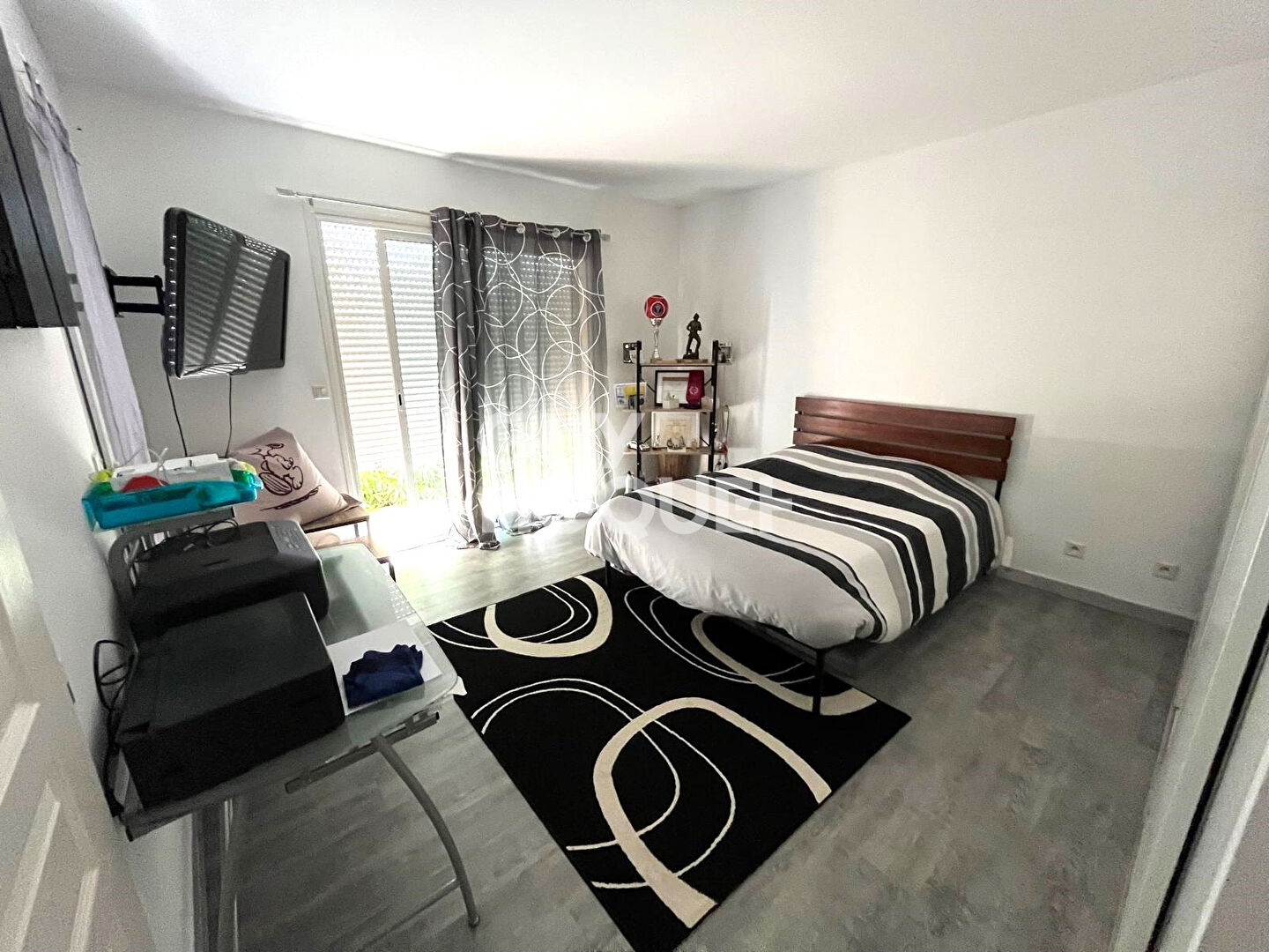 CLAIRA : maison T6 avec piscine (165 m²) à louer