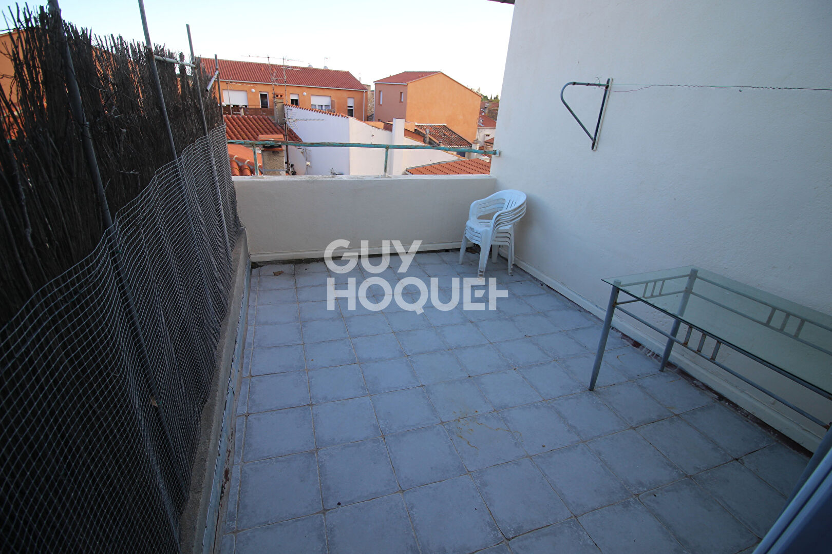 SAINT LAURENT DE LA SALANQUE : appartement T2 (27 m²) TERRASSE