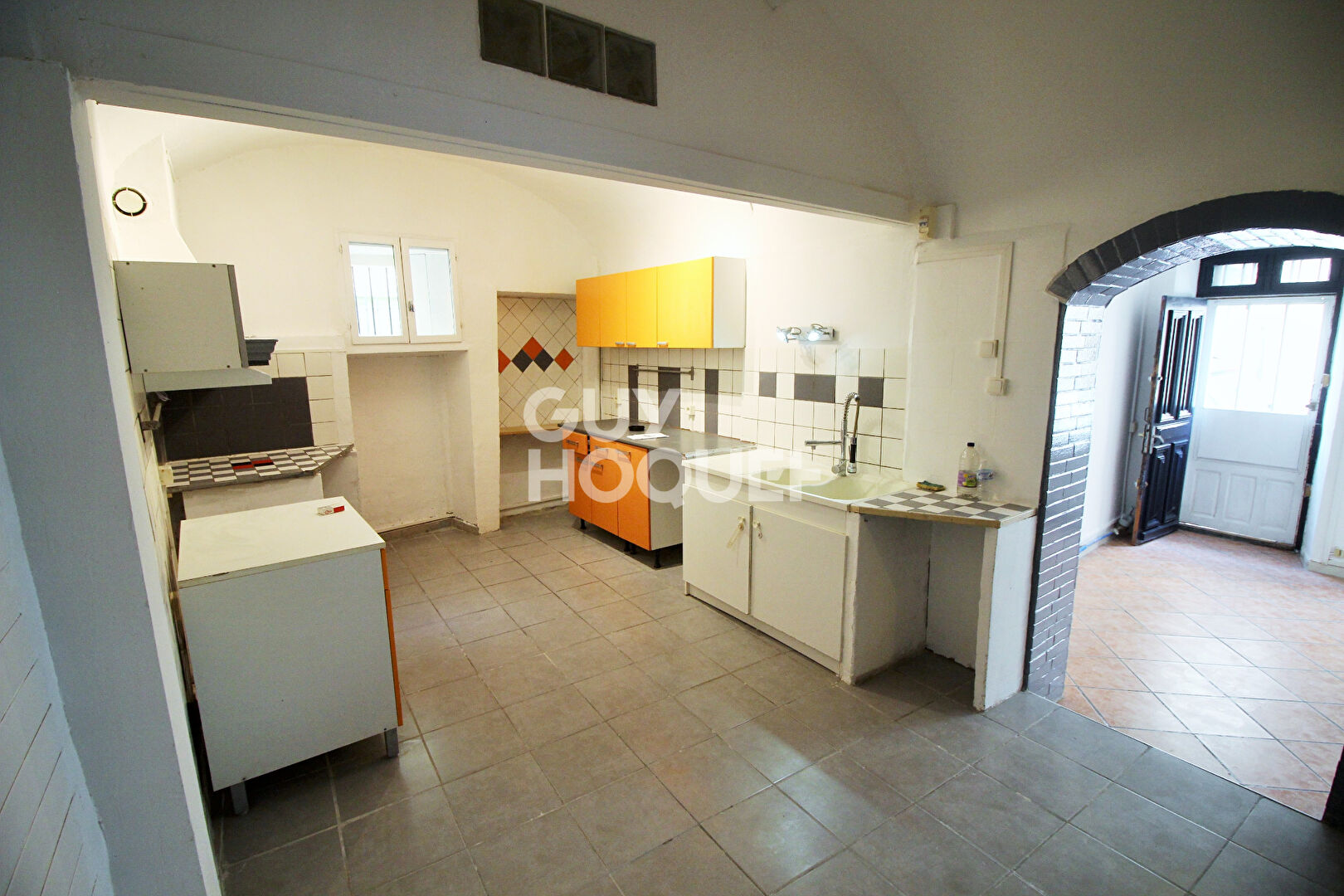 Maison F5  (100 m²) avec Garage (10m²) en location à SAINT-LAURENT-DE-LA-SALANQUE