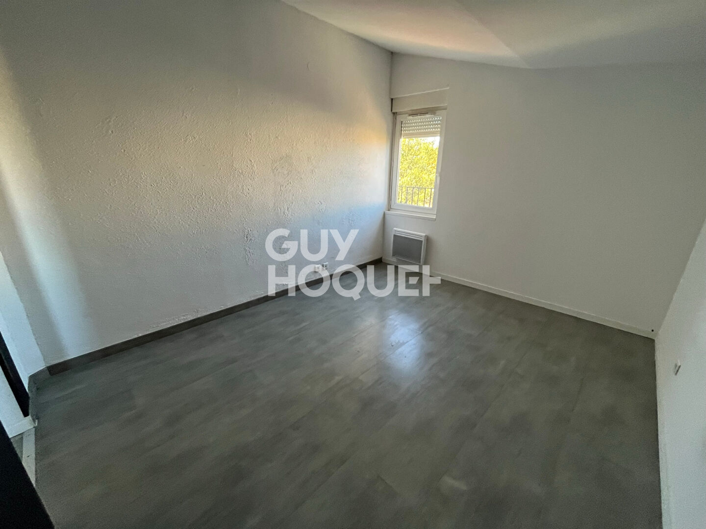 LOCATION d'un appartement F3 (55 m²) à PERPIGNAN