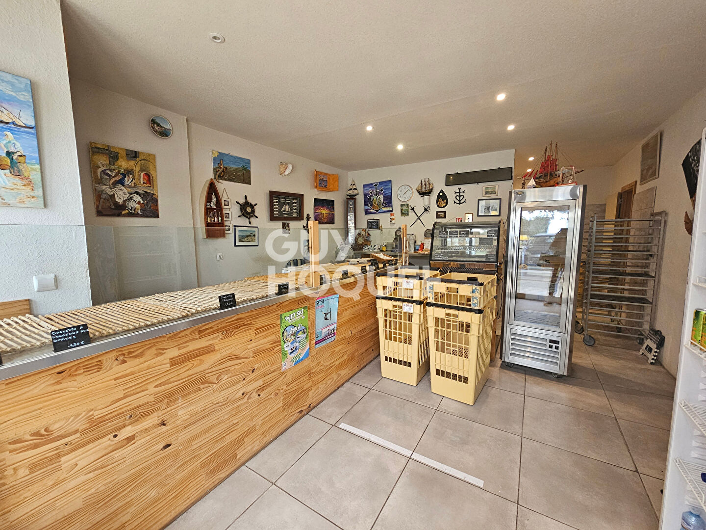 À vendre -FONDS DE COMMERCE BOULANGERIE de 81 m² à Leucate