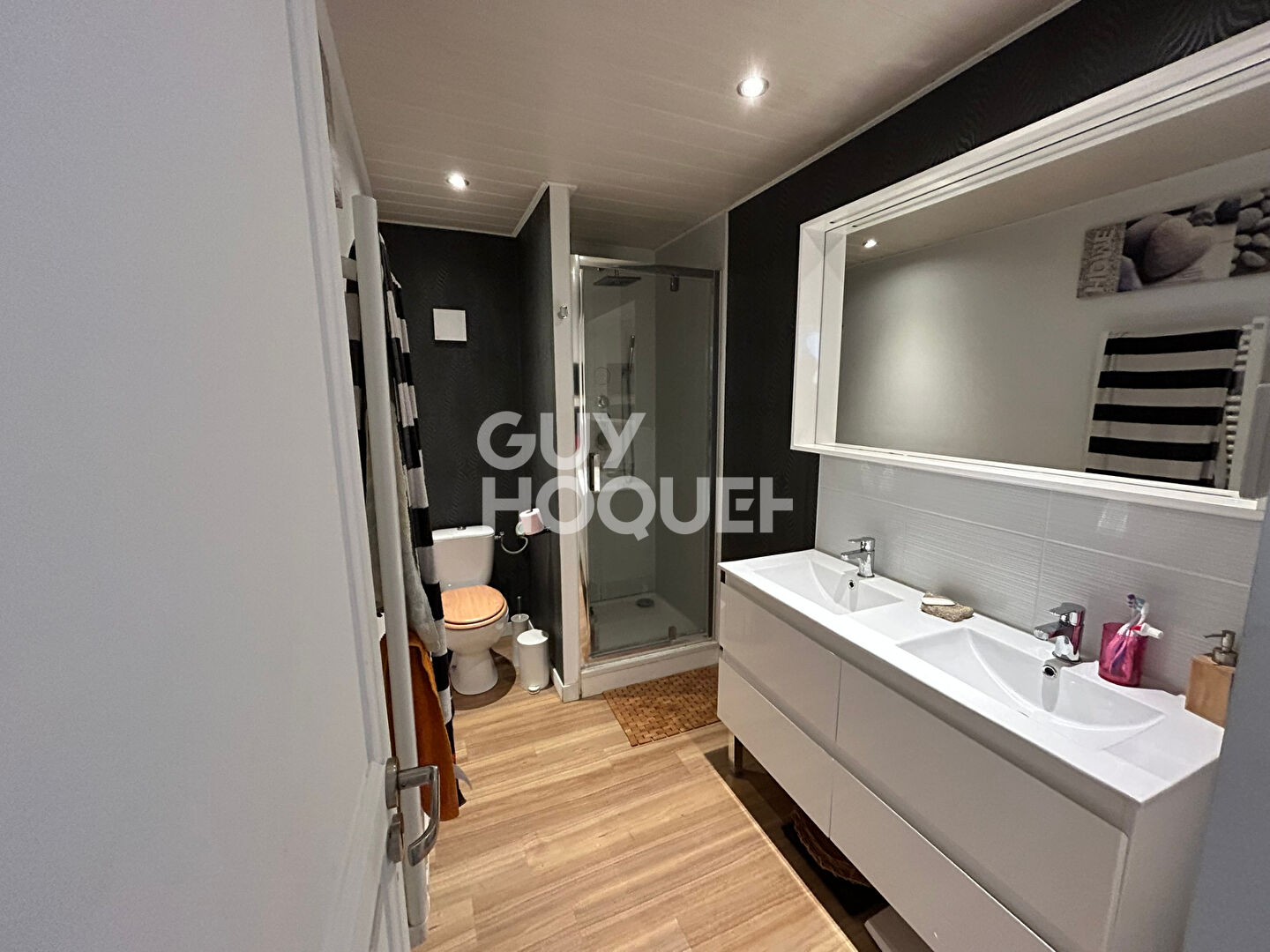Maison T4 (100 m²) AVEC COUR en vente à SAINT LAURENT DE LA SALANQUE