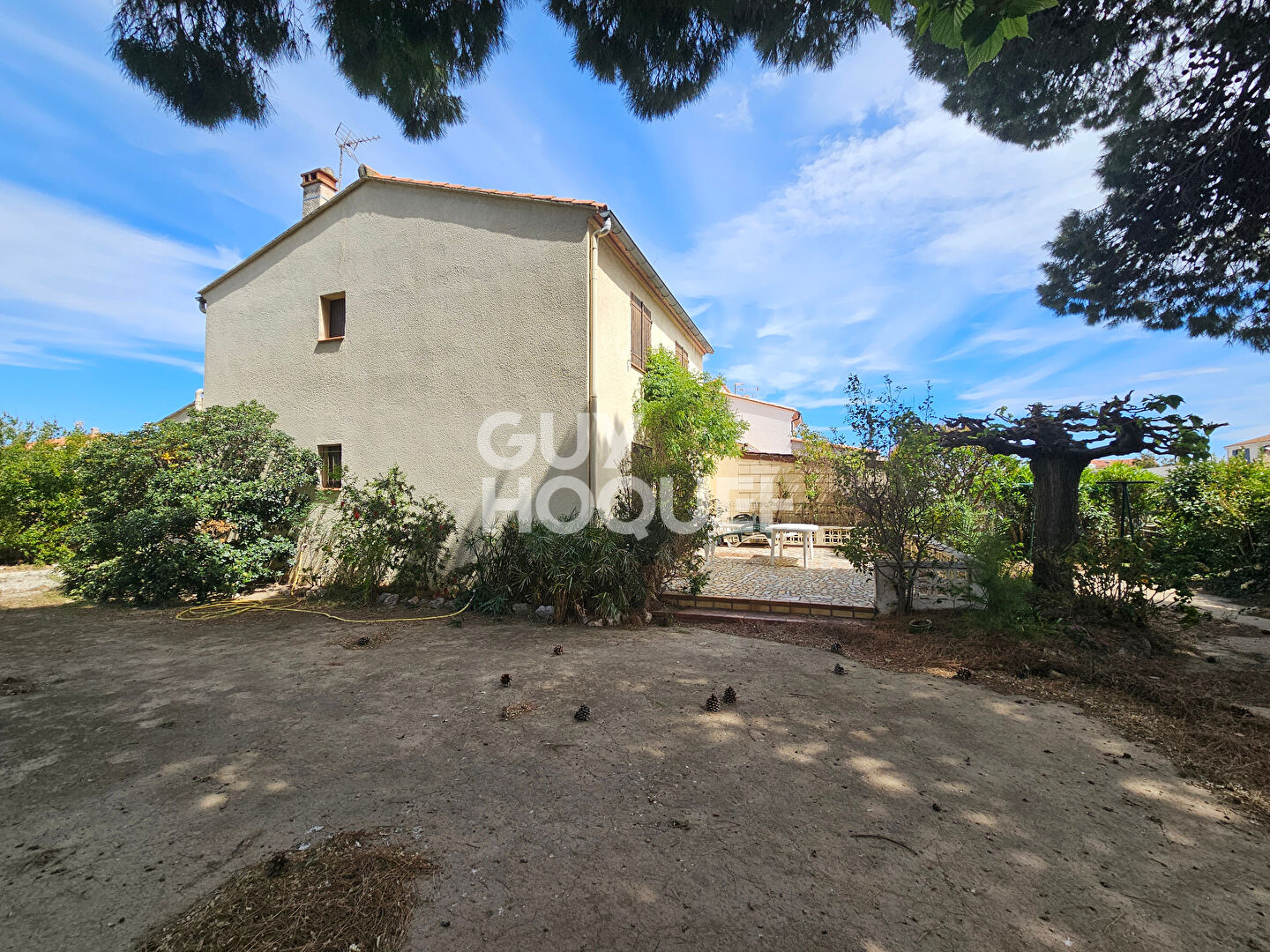 Maison T5 (128 m²) à vendre à SAINT LAURENT DE LA SALANQUE