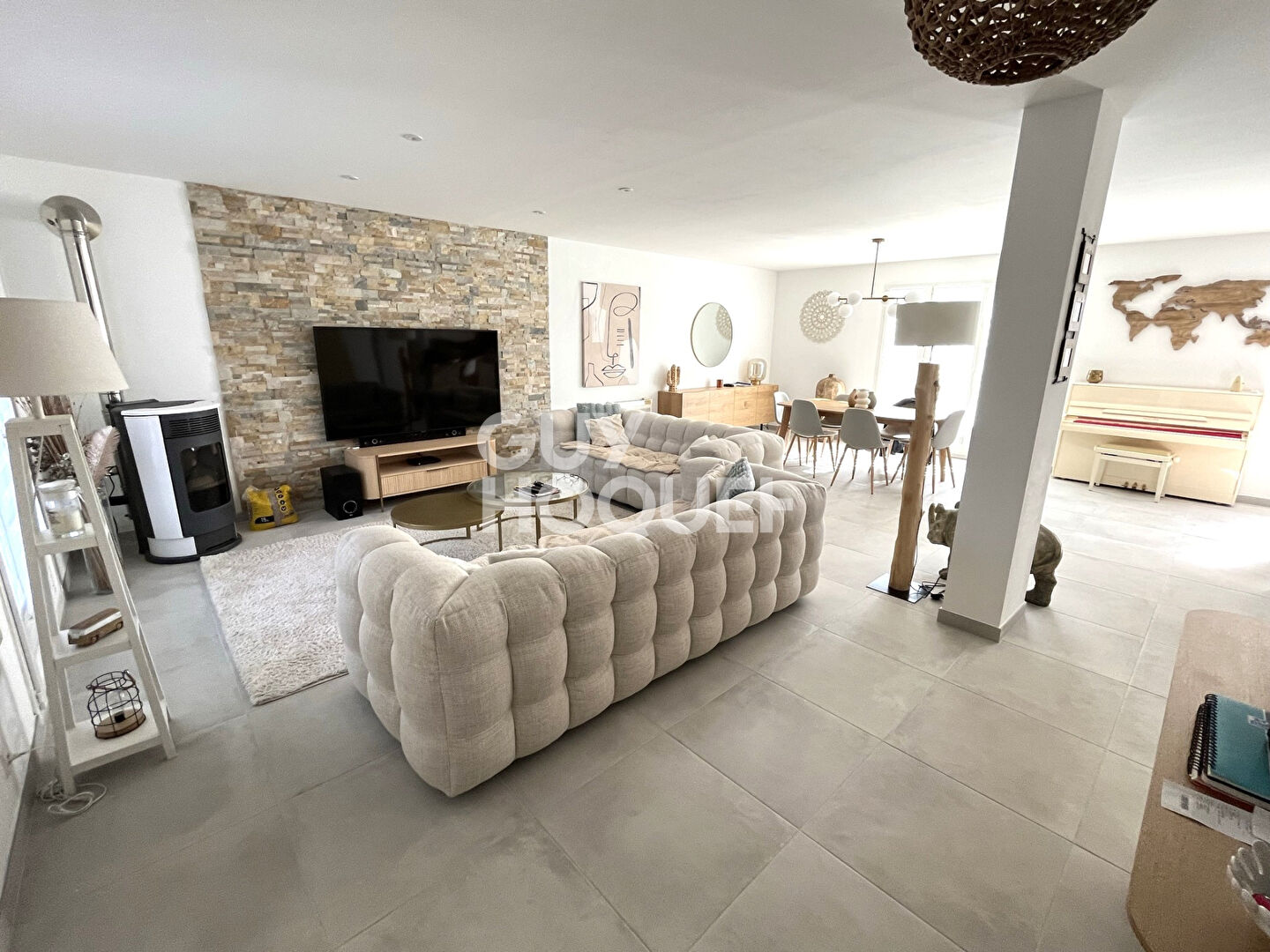 MAISON D'EXCEPTION AVEC PISCINE, JARDIN ET CUISINE D'ÉTÉ ? SAINT-HIPPOLYT