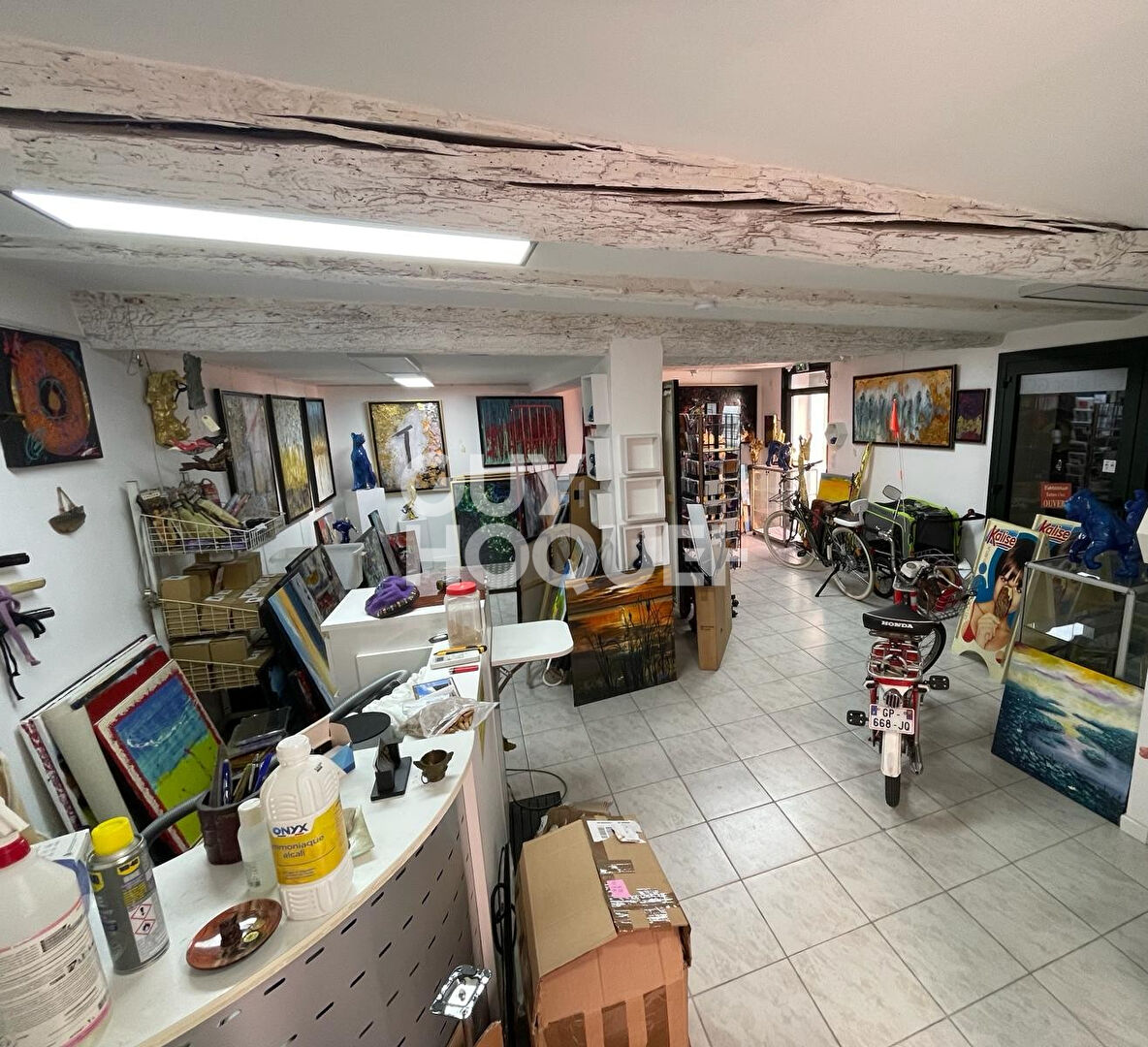 Maison de 3 pièces+mezzanine  (158 m²) à SAINT LAURENT DE LA SALANQUE