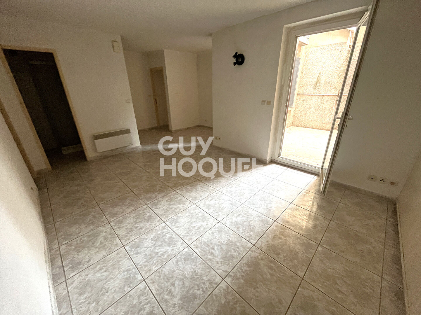 SAINT LAURENT DE LA SALANQUE : PLAIN PIED maison de 2 pièces (41 m²) à vendre