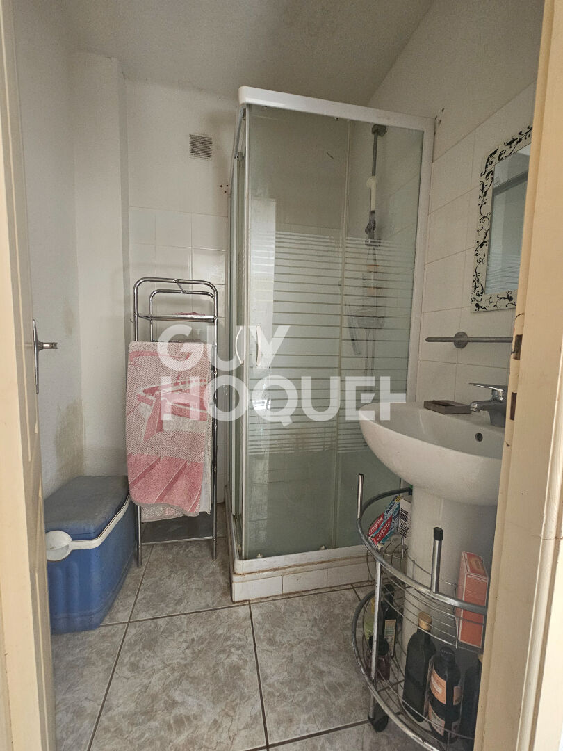 SAINT LAURENT DE LA SALANQUE : PLAIN PIED maison de 2 pièces (41 m²) à vendre