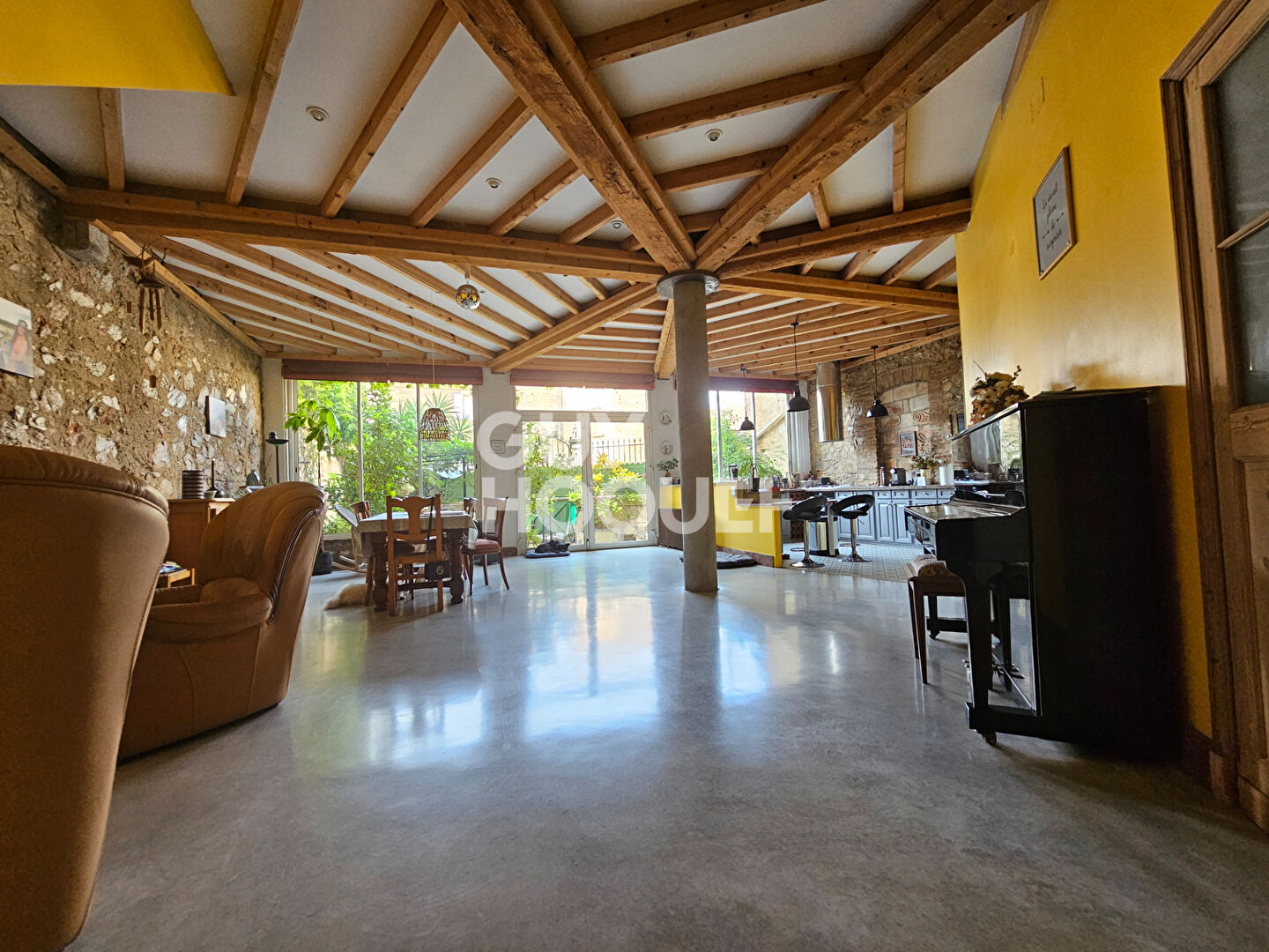SAINT HIPPOLYTE : maison d'exception à vendre
