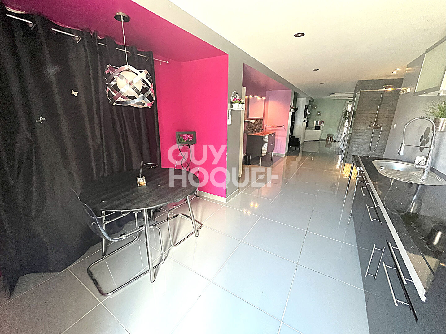 LE BARCARES : Immeuble de 3 lots en vente avec Terrasse