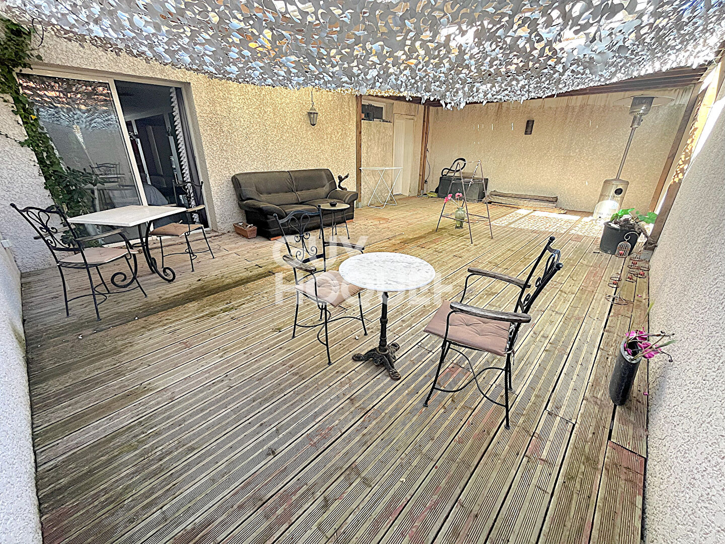 LE BARCARES : Immeuble de 3 lots en vente avec Terrasse