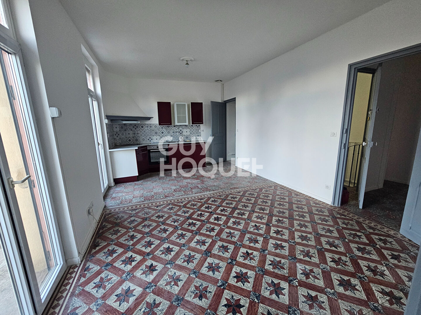 Maison à vendre à Perpignan - DIVISE EN DEUX APPARTEMENTS