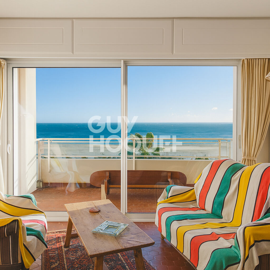 VUE MER EXCEPTIONNELLE :  Appartement 3 pièces au dernier étage à Canet en Roussillon !