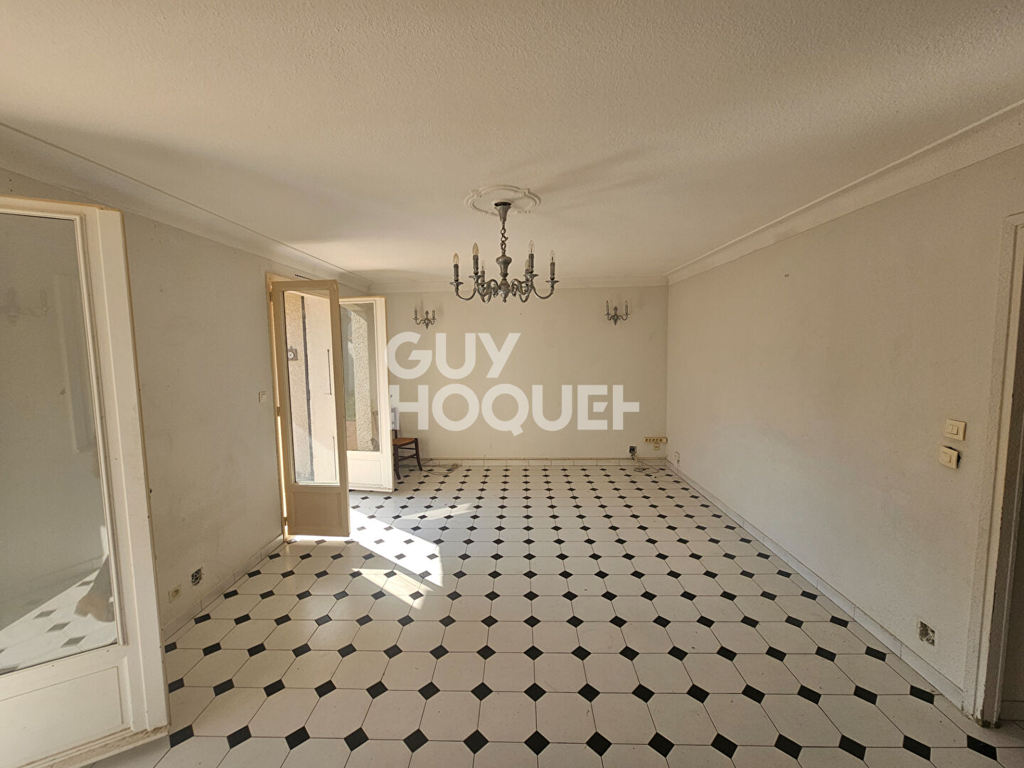 Maison spacieuse 6 pièces à vendre à Perpignan - Porte d'Espagne