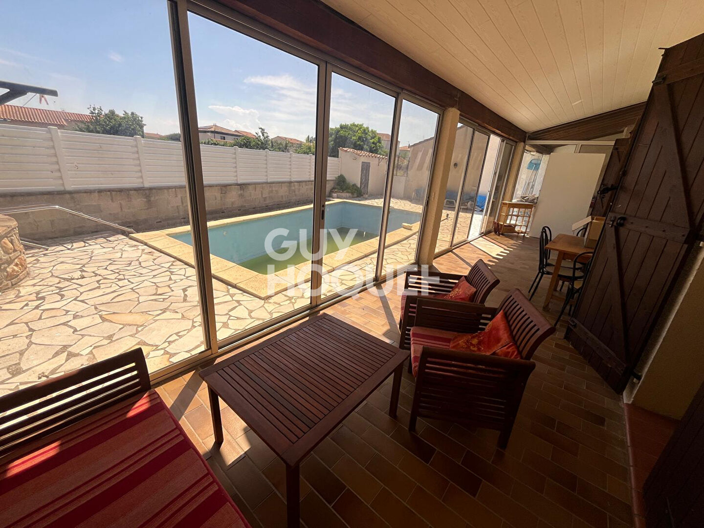 Maison  3 faces à vendre à Claira - Rare sur le marché !