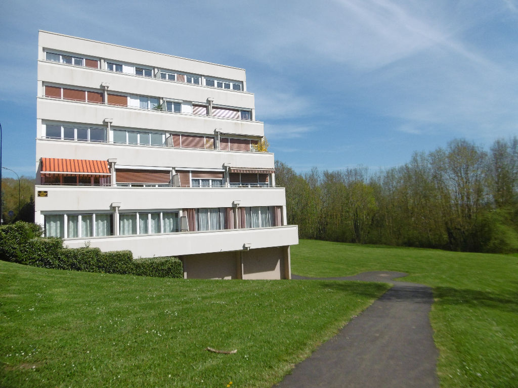 À vendre à MALZEVILLE (54220), appartement 3 pièces de 69,17 m².