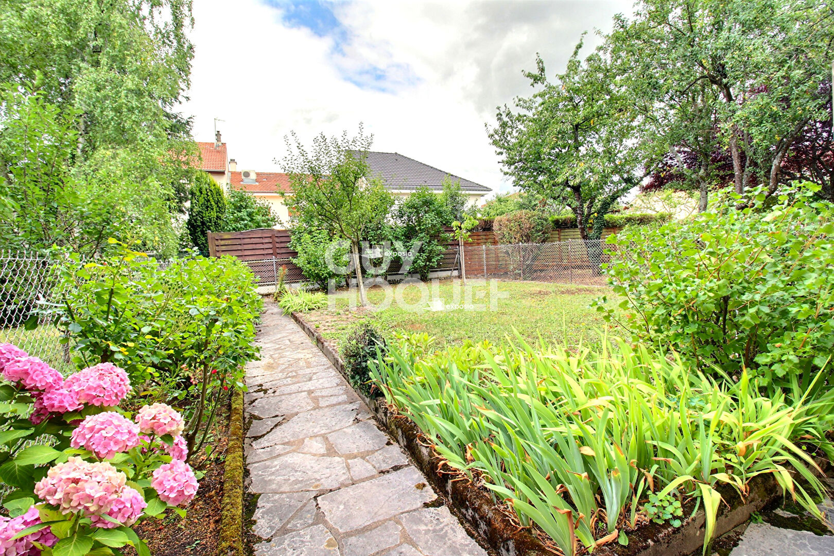 Maison spacieuse  de 146 m² à ESSEY-LES-NANCY - PARC MARINGER