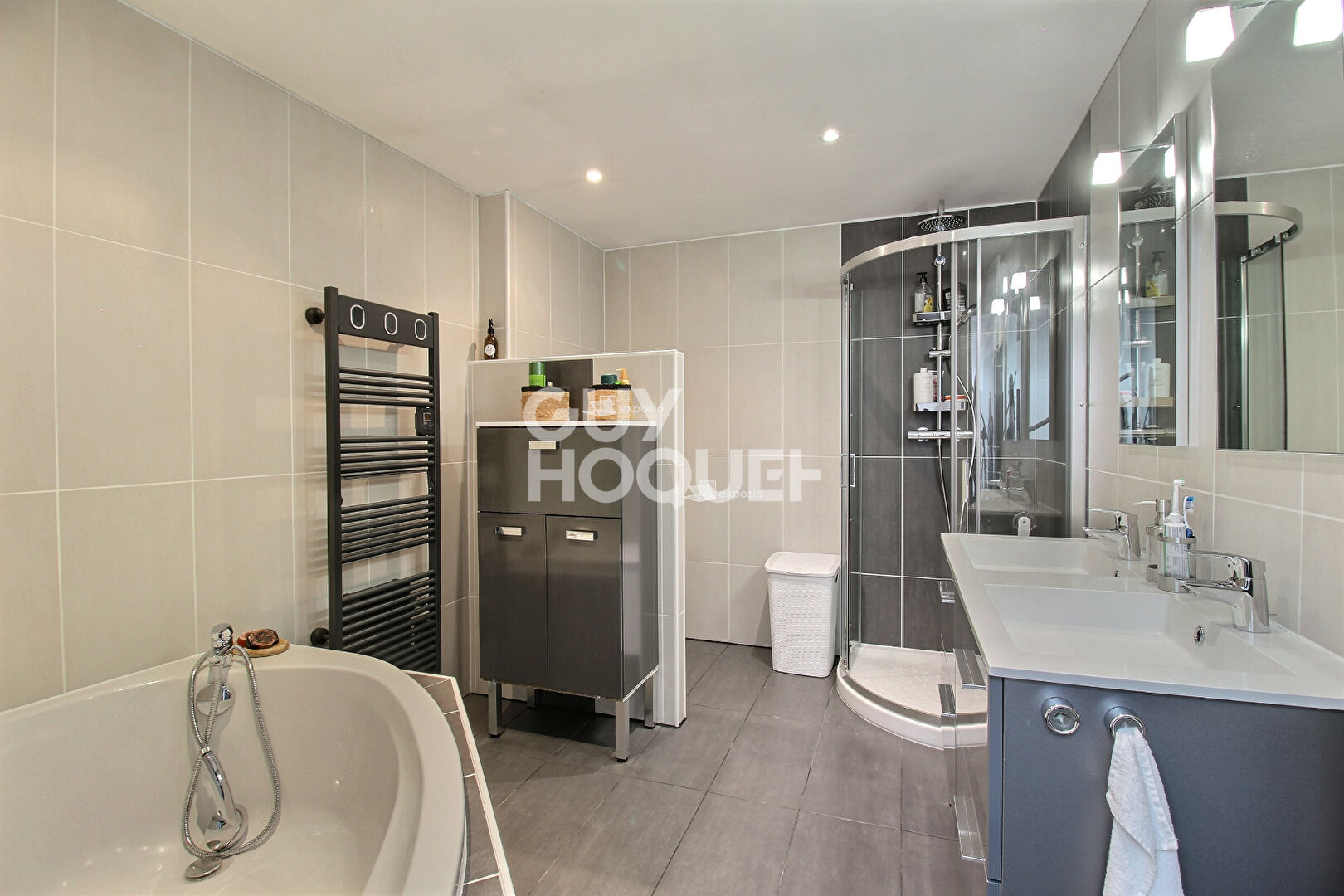 Loft sans travaux, avec belle terrasse !