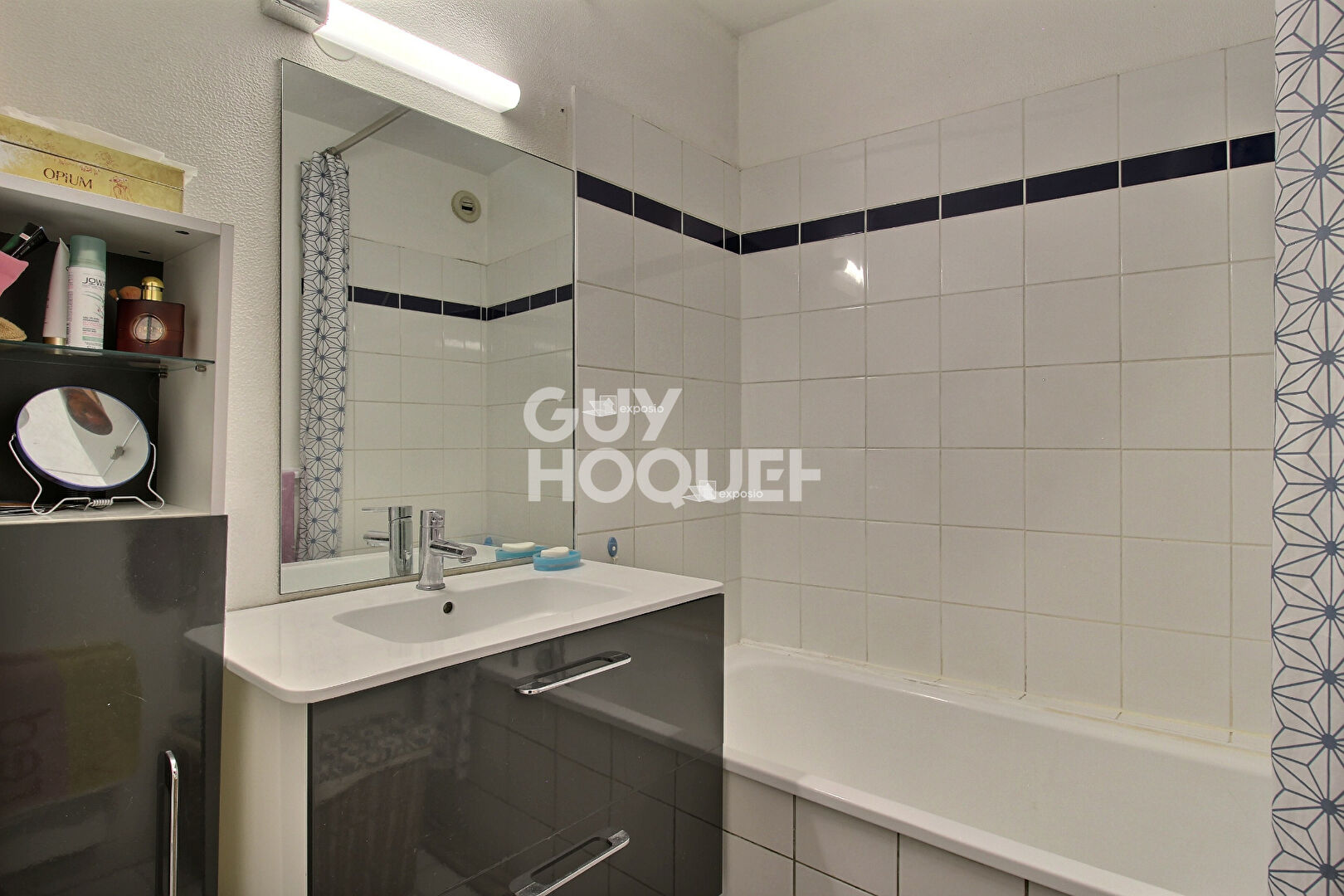 Appartement avec deux chambres une terrasse à NANCY Faubourg Des Trois maisons