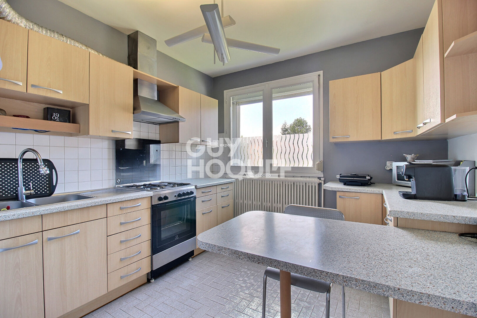 À vendre : Charmante maison de 5 pièces à LAY SAINT CHRISTOPHE !