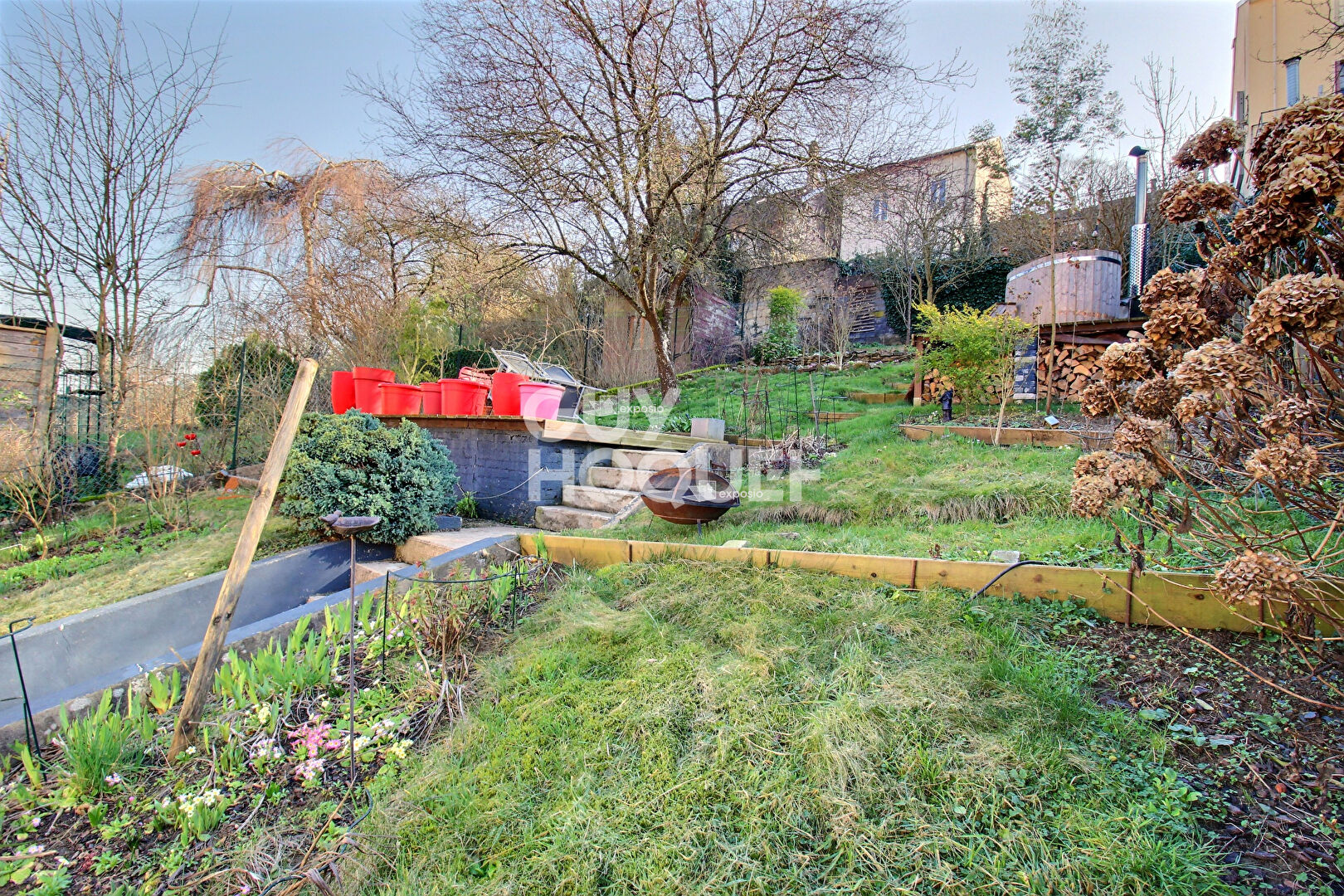 Maison à vendre à Nancy avec 4 chambres un bureau une terrasse un jardin et trois garages Rue de la Colline