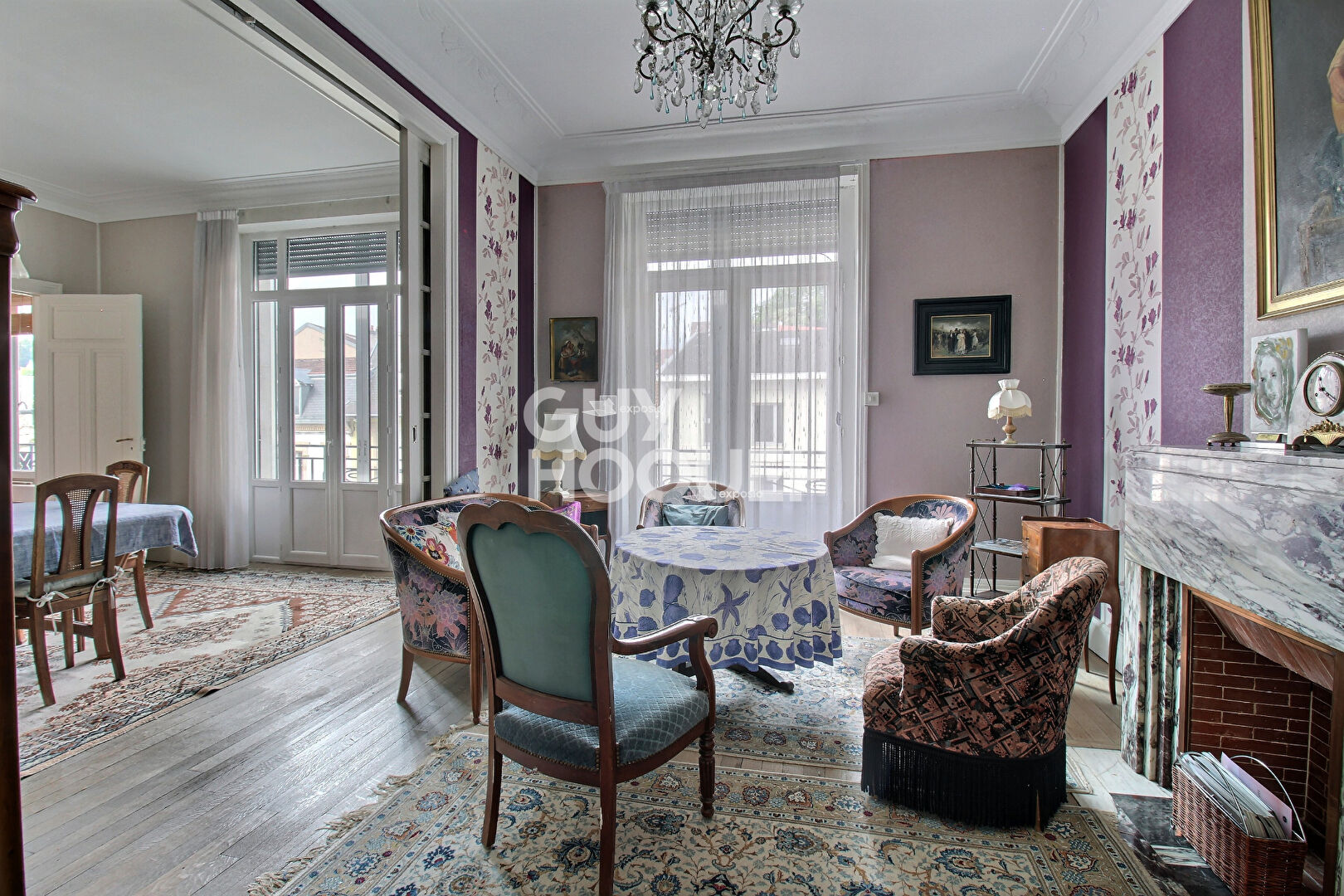 RARE: appartement de caractère avec trois chambres un jardin et un garage à NANCY BOUDONVILLE