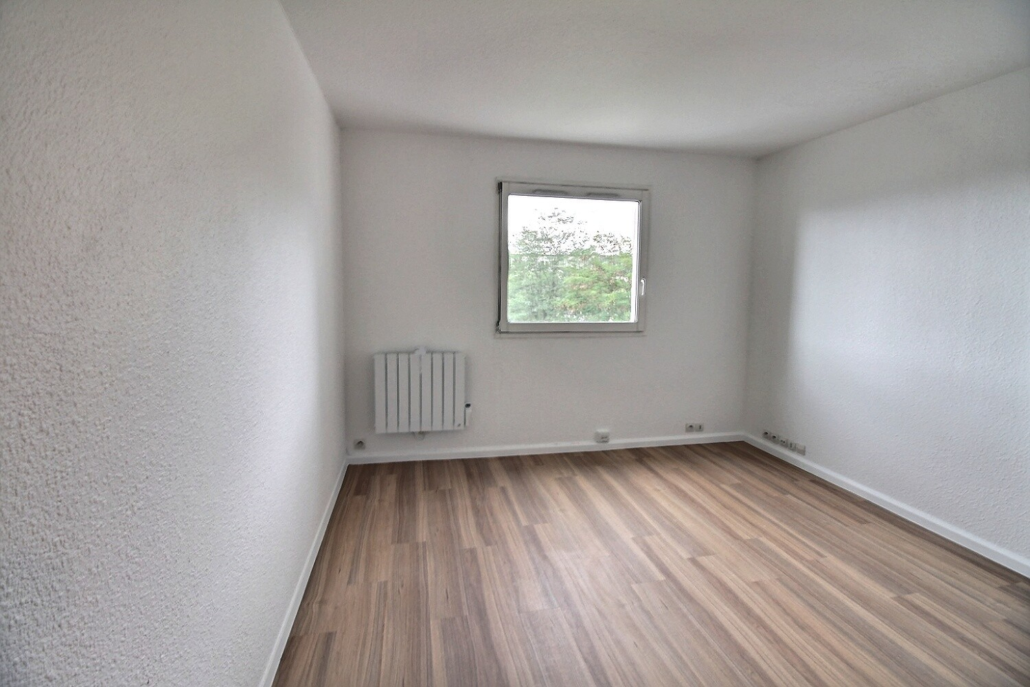 Appartement Suresnes 1 pièce(s) 18 m2