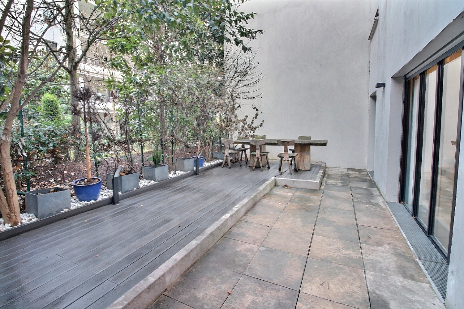 Appartement Suresnes 4 pièce(s)  93.19 m2